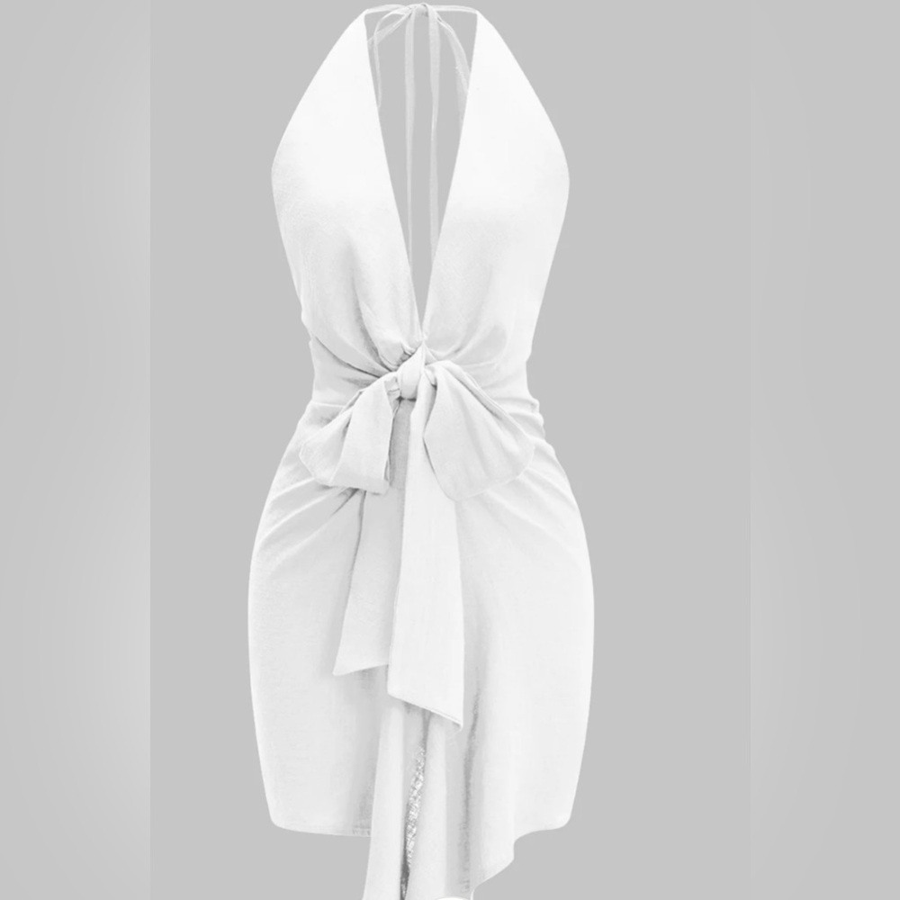 Chic Backless White Dress